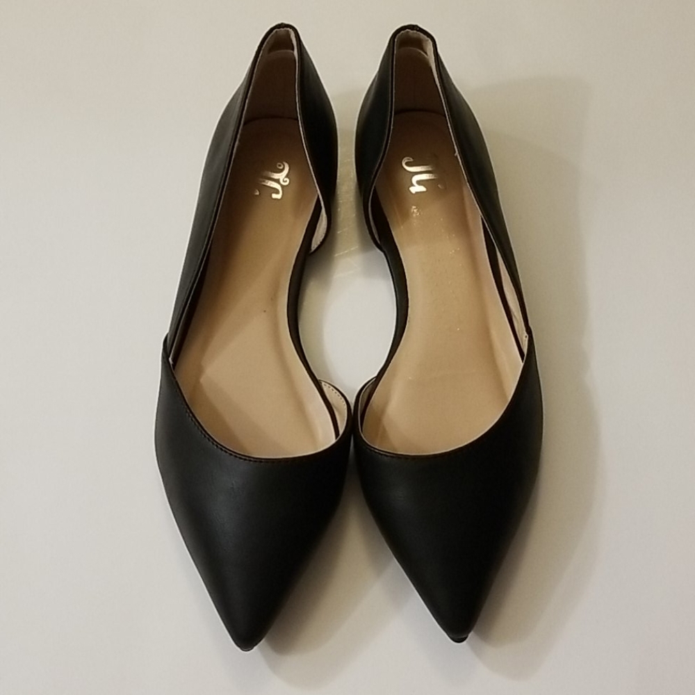 JG Black Flats